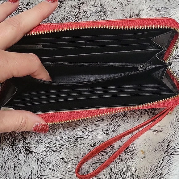 Red Zip Wallet - Picture 4 of 4